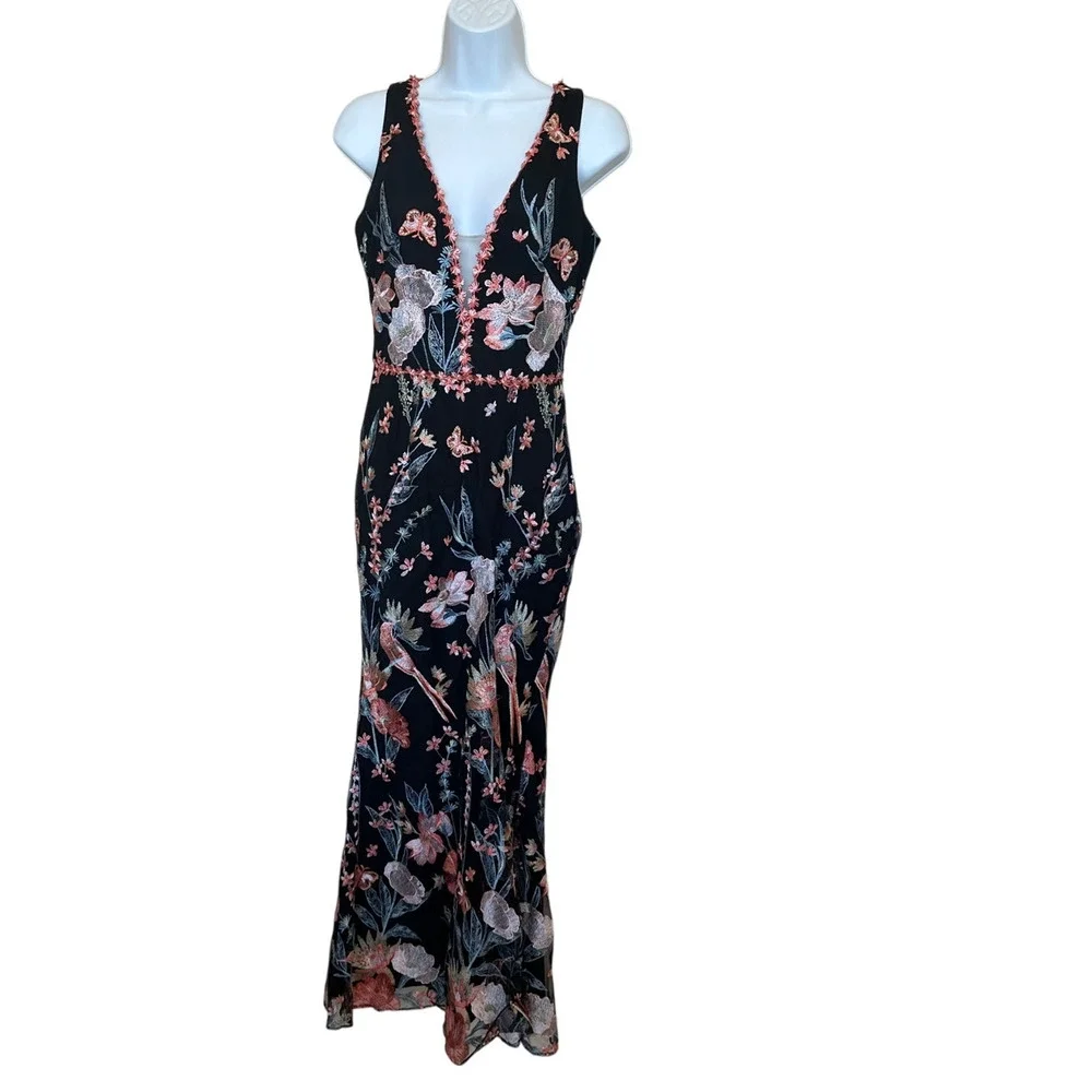 Marchesa Notte Black Embroidered Butterfly Gown SIZE 2 Mermaid Formal Dress $510 - Picture 6 of 11